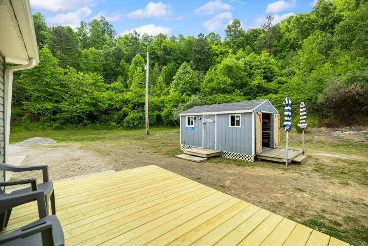 Listing Image 50