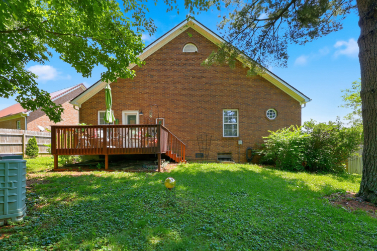 Listing Image 22