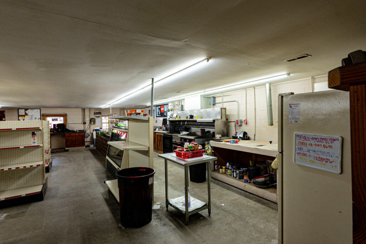Listing Image 20