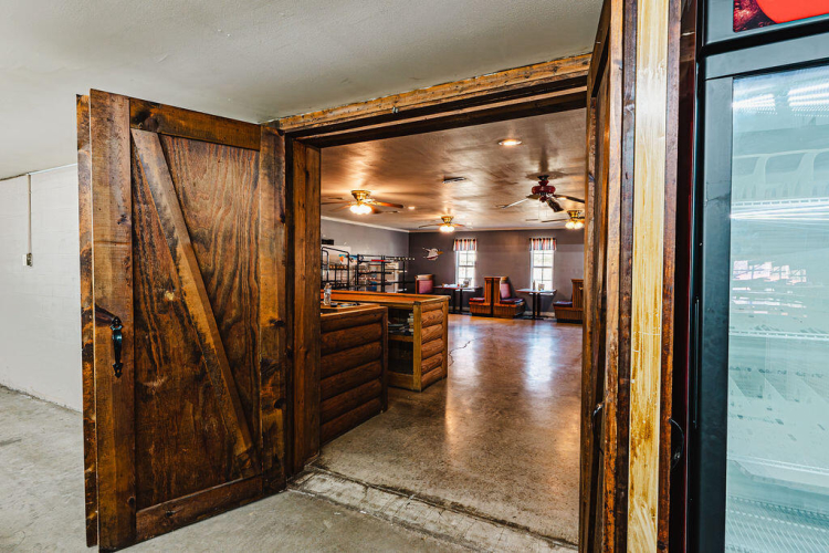 Listing Image 22