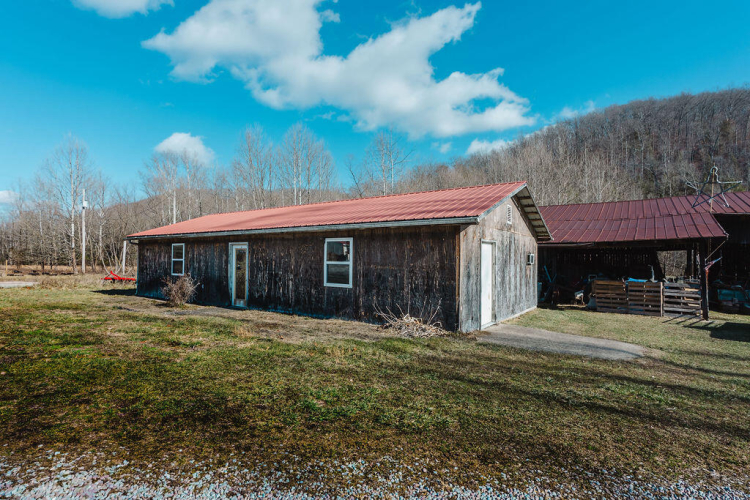 Listing Image 37