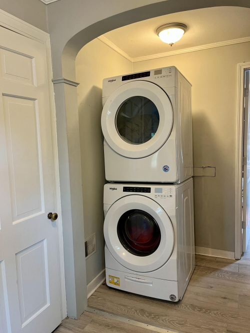 Listing Image 21