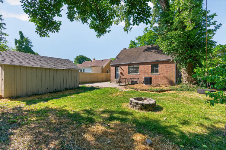 Listing Image 30