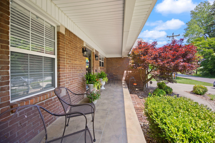 Listing Image 14