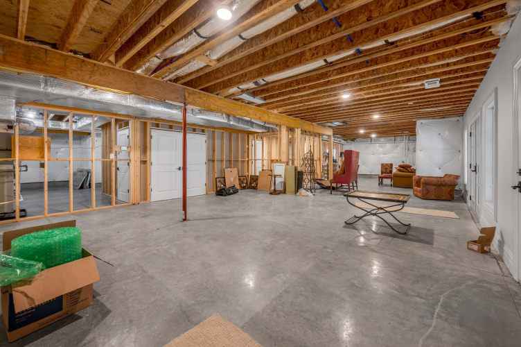 Listing Image 51
