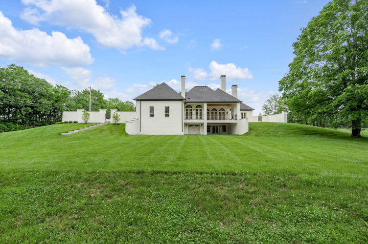 Listing Image 58