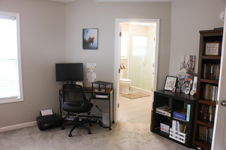 Listing Image 20