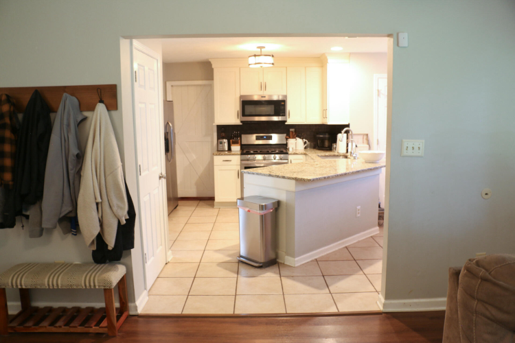 Listing Image 9