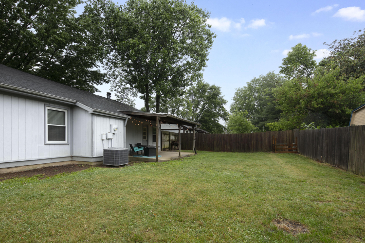 Listing Image 23