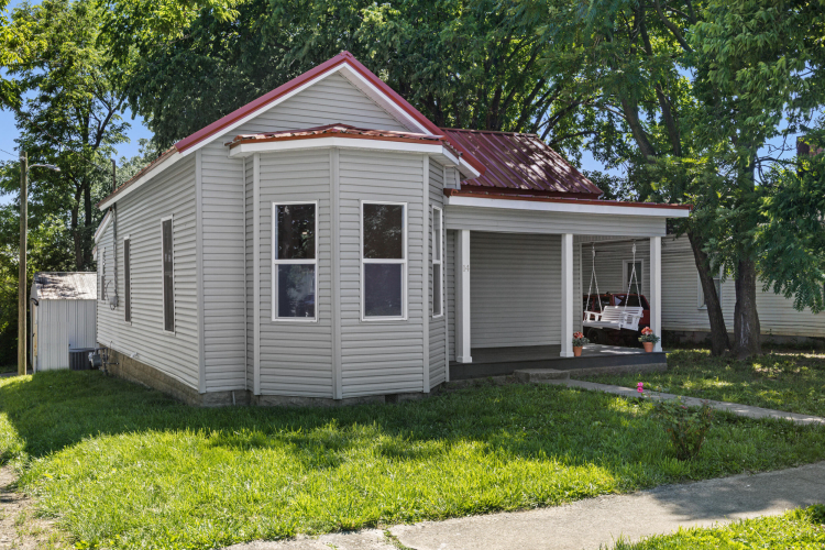 Listing Image 3