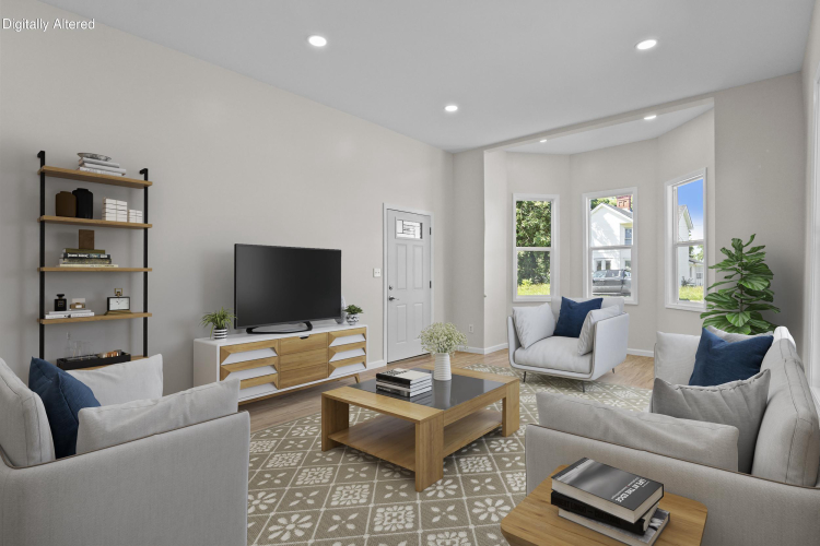 Listing Image 9