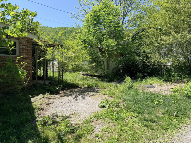 Listing Image 30