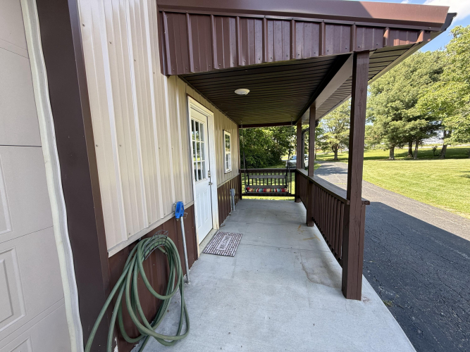 Listing Image 52