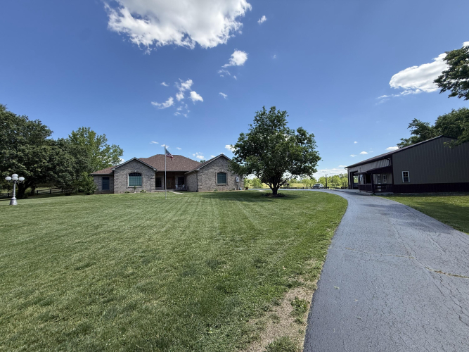 Listing Image 61