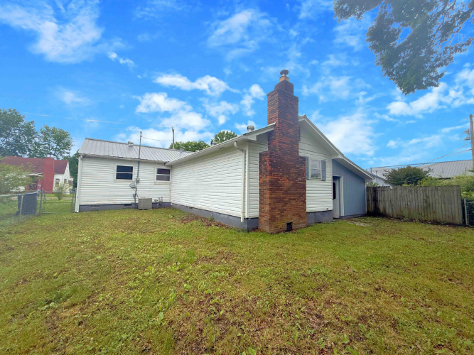 Listing Image 40
