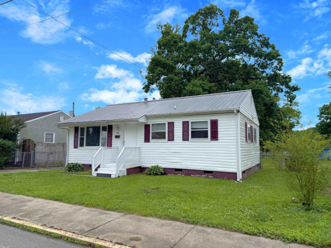 Listing Image 6