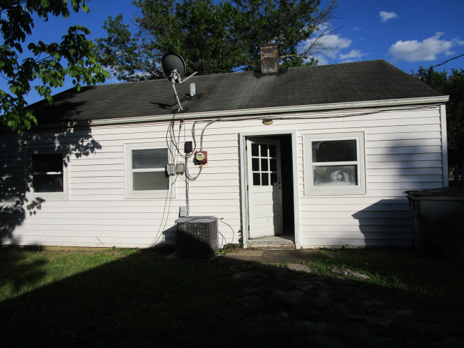 Listing Image 20