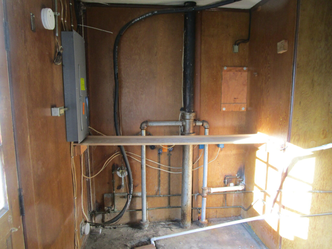 Listing Image 8