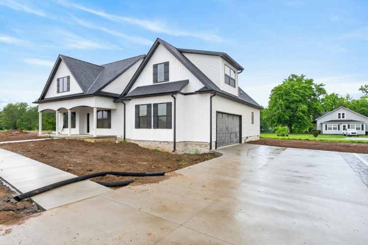 Listing Image 28