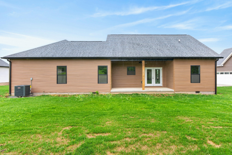 Listing Image 27