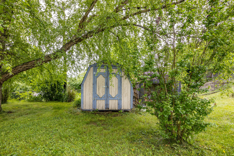 Listing Image 42
