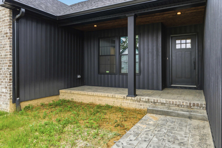 Listing Image 28