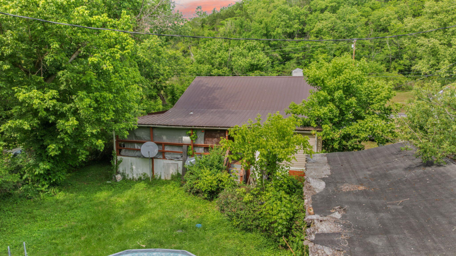Listing Image 46