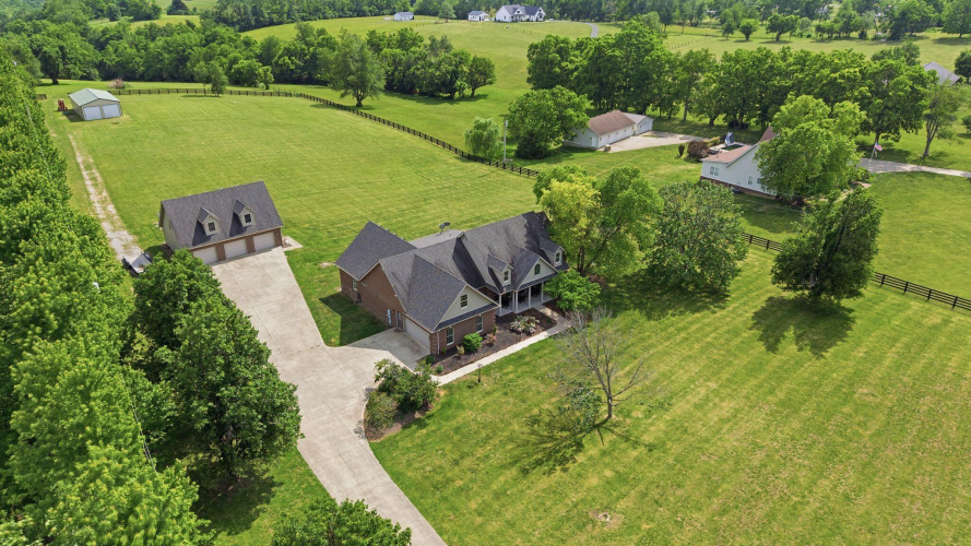 Listing Image 3