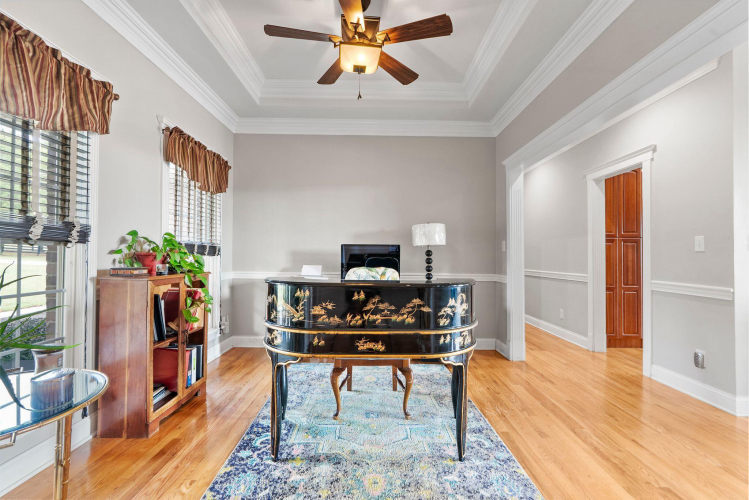Listing Image 22