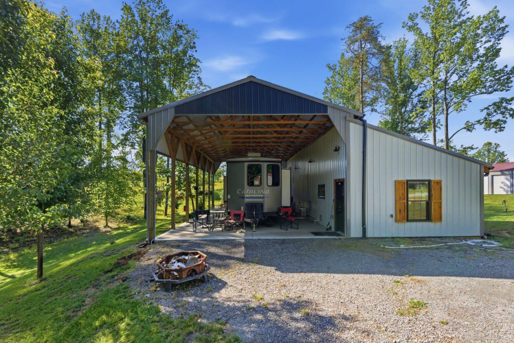 Listing Image 24
