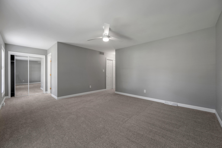 Listing Image 56