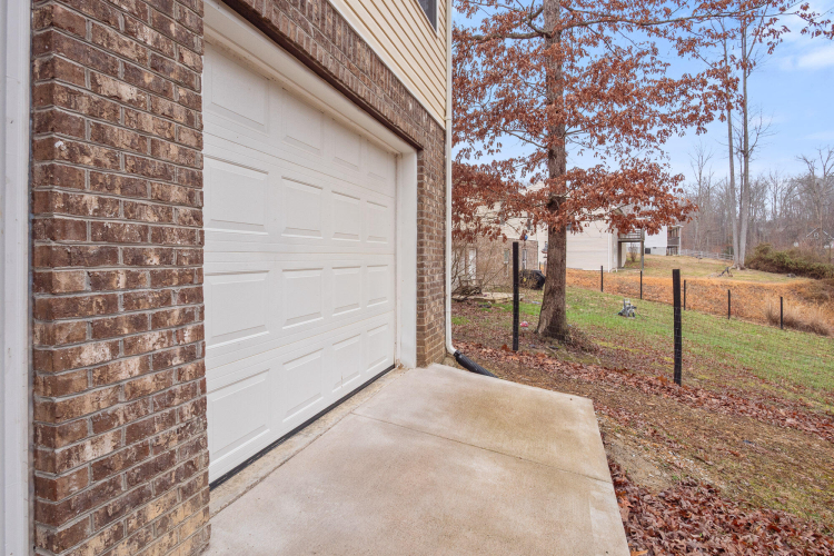 Listing Image 56