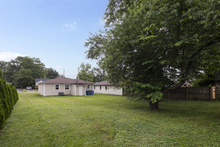 Listing Image 23