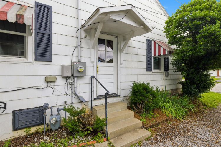 Listing Image 21