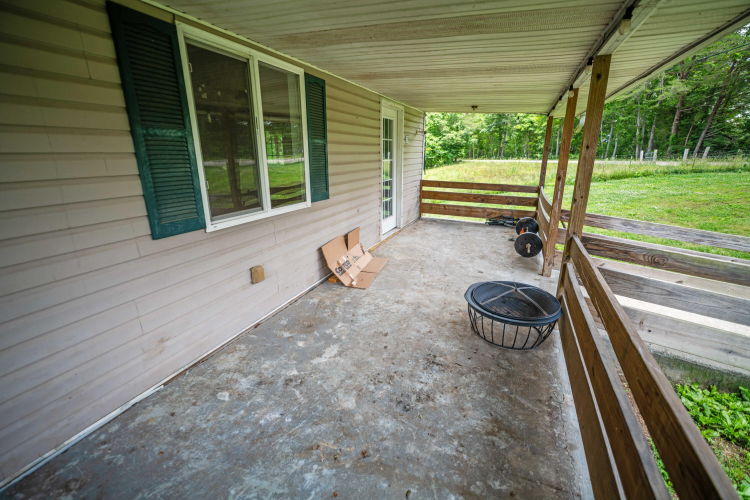 Listing Image 16