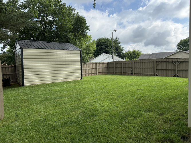 Listing Image 22
