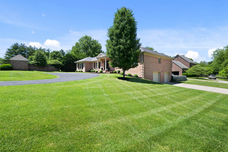 Listing Image 42