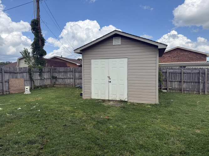 Listing Image 5
