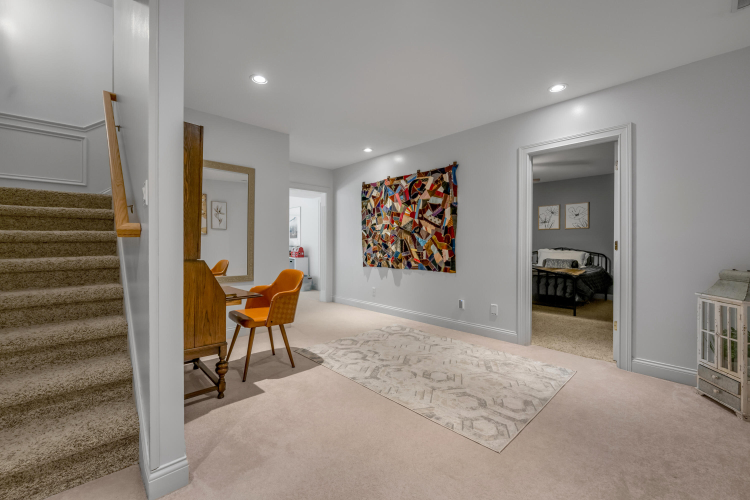 Listing Image 62