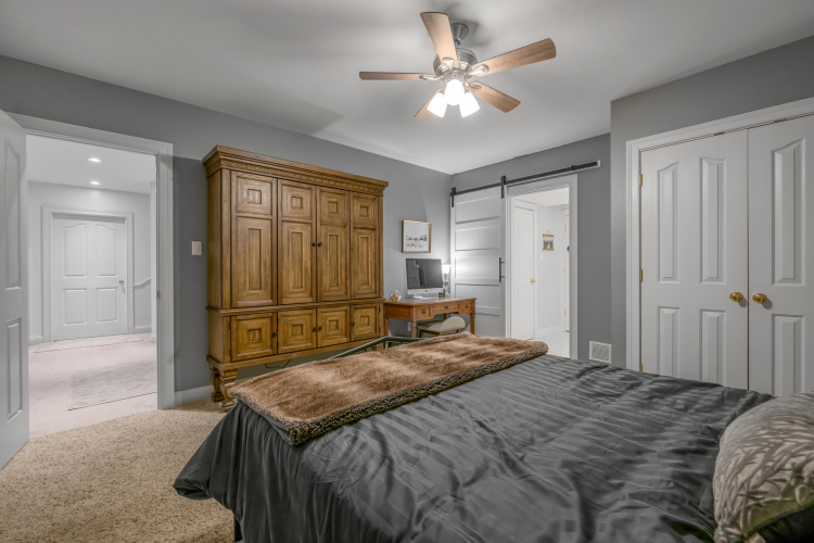 Listing Image 65
