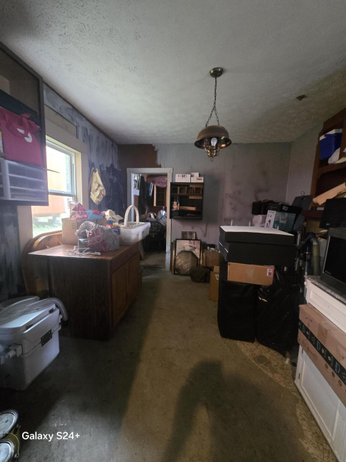 Listing Image 36