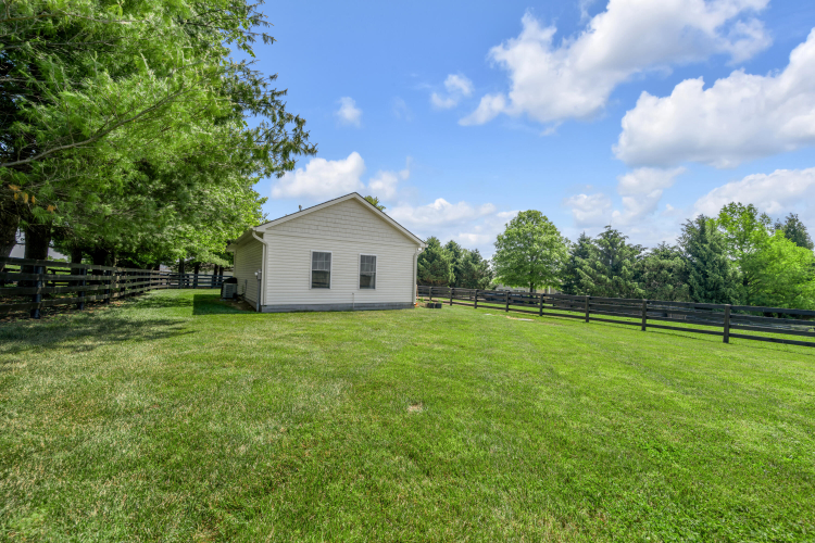 Listing Image 137