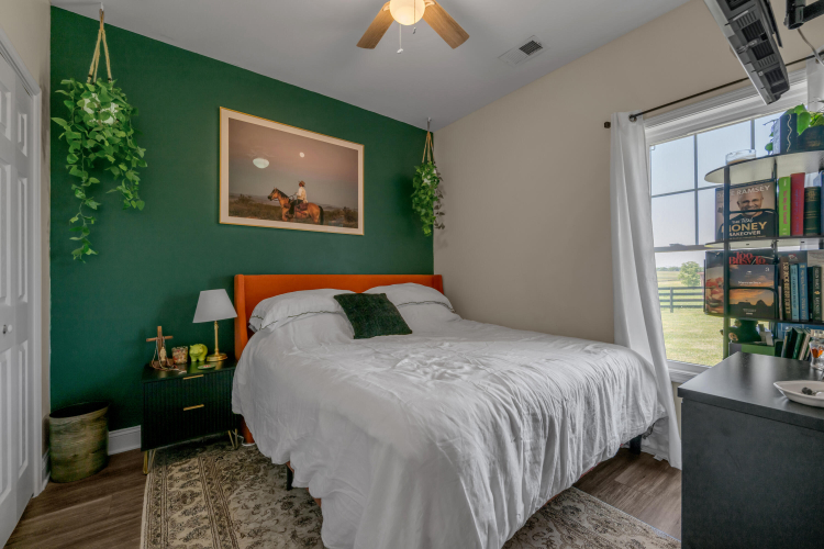 Listing Image 138
