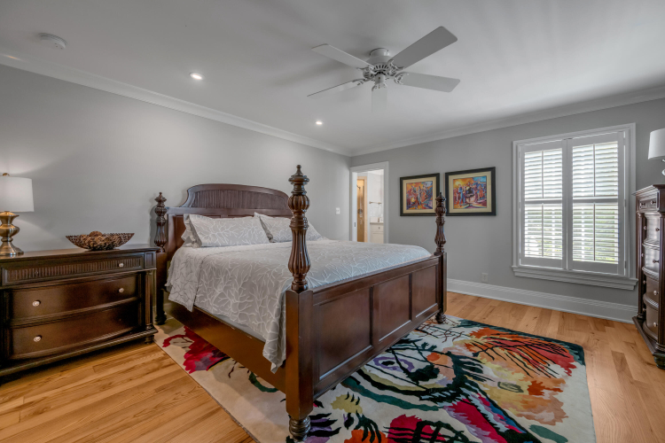 Listing Image 59