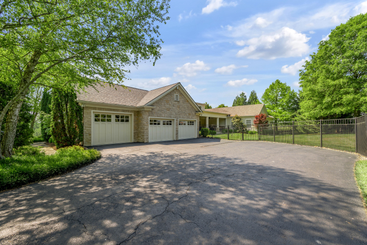 Listing Image 89