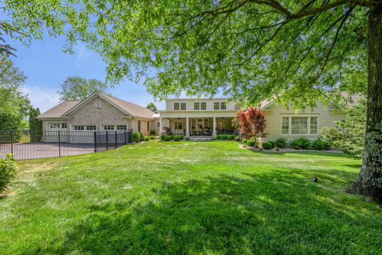 Listing Image 91