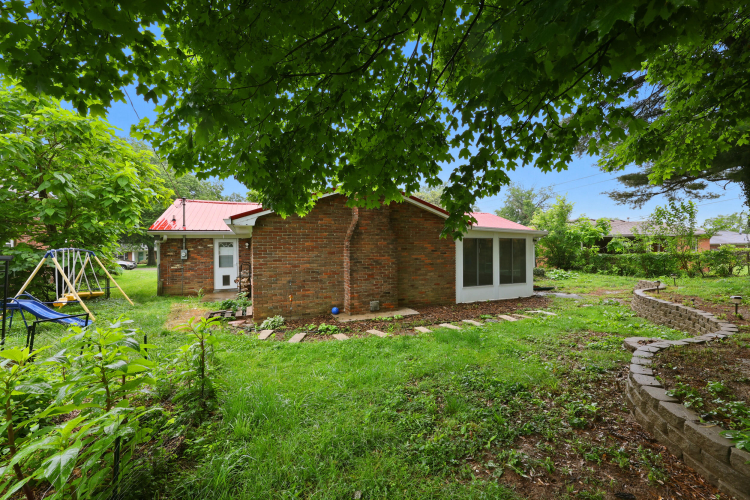 Listing Image 27