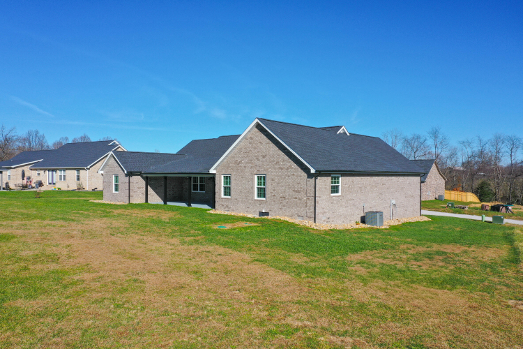 Listing Image 44