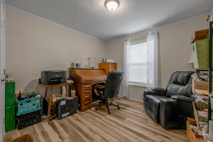 Listing Image 33