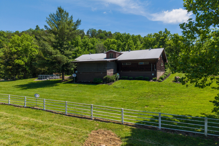 Listing Image 59